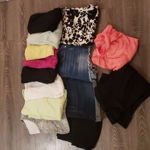 Amazing maternity warm weather lot of 14 items size medium (mostly)